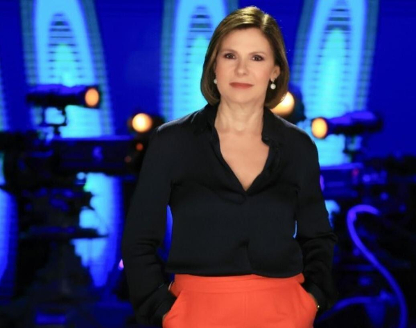 E' sempre cartabianca